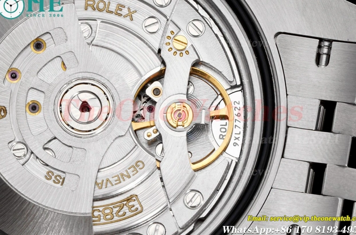 126710 SS VR3285 Pepsi Master 40mm C+F GMT Blue SS V2 II Red 0219